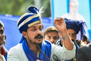 गोरखपुर स्पेन बना तो वीजा काउंटर ढूंढने निकल पड़ा था’: चंद्रशेखर आजाद का तंज