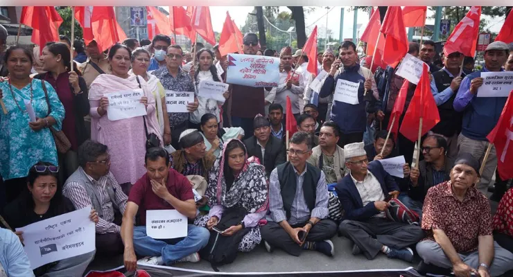 नेपाल : सीमा विवादित बयान पर विरोध तेज, छात्र संगठनों ने की प्रधानमंत्री के इस्तीफे की मांग
