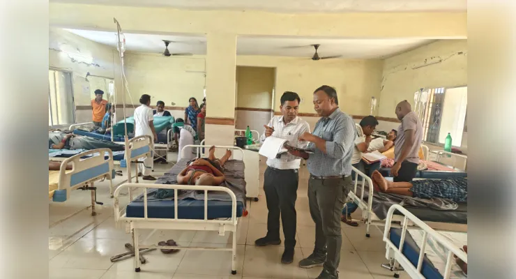 करमता भाजी खाने से एक ही परिवार के 10 सदस्य बीमार, अस्पताल में कराया गया भर्ती