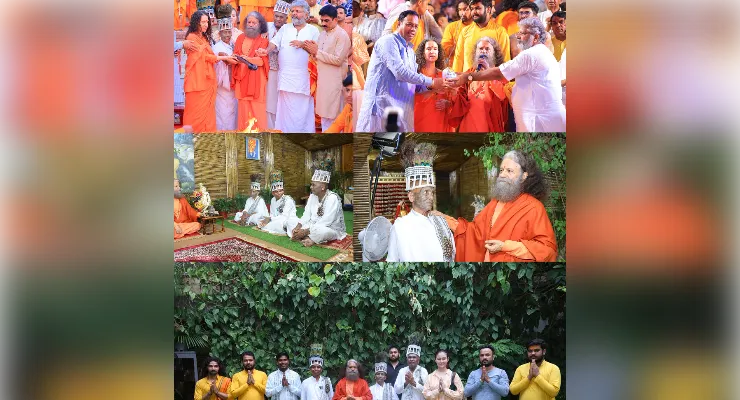 रामनामी समाज का परमार्थ निकेतन आगमन, गंगा आरती में दिया आध्यात्मिक संदेश