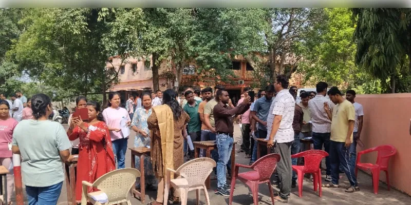 धमतरी: कड़ी सुरक्षा के बीच हुई CGPSC एसआई भर्ती परीक्षा, 1599 अभ्यर्थी हुए शामिल