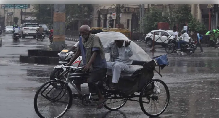 उप्र में मानसून के सक्रिय होते ही नोएडा से लखनऊ तक झमाझम बारिश, जनजीवन प्रभावित