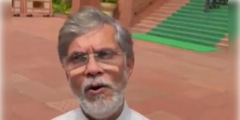 छात्रों पर हिंसा से राम मंदिर चढ़ावा चोरी तक, सभी मुद्दों पर चर्चा हो: पवन खेड़ा