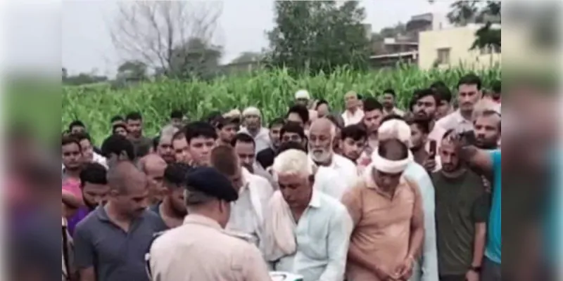 ट्रेन की चपेट में आए आरपीएफ जवान की तिरंगे में अंतिम विदाई