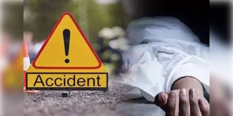 सालासर बालाजी से लौट रहे श्रद्धालुओं की टेम्पो ट्रैवलर ट्रेलर से टकराई