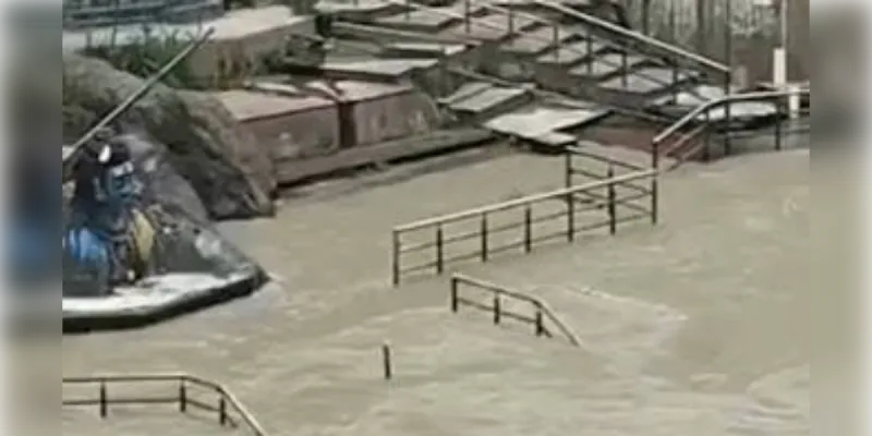 उत्तराखंड में तेज बारिश से अलकनंदा नदी ने लिया रौद्र रूप