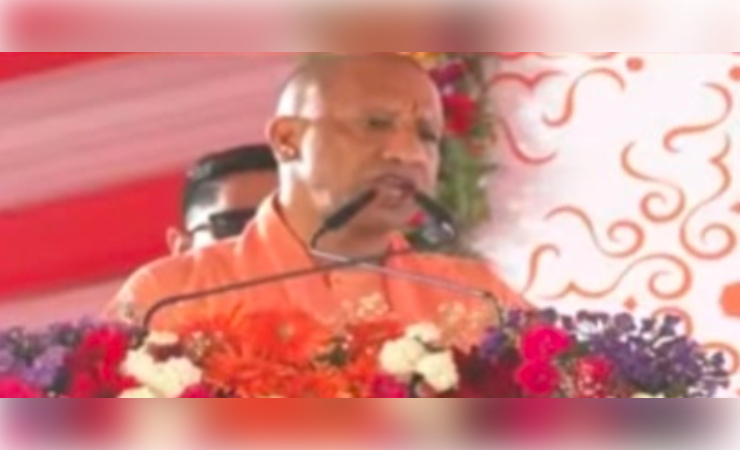 सीएम योगी ने आगरा में अपने दो दिवसीय दौरे में 342 करोड़ की विकास योजनाओं की दी सौगात