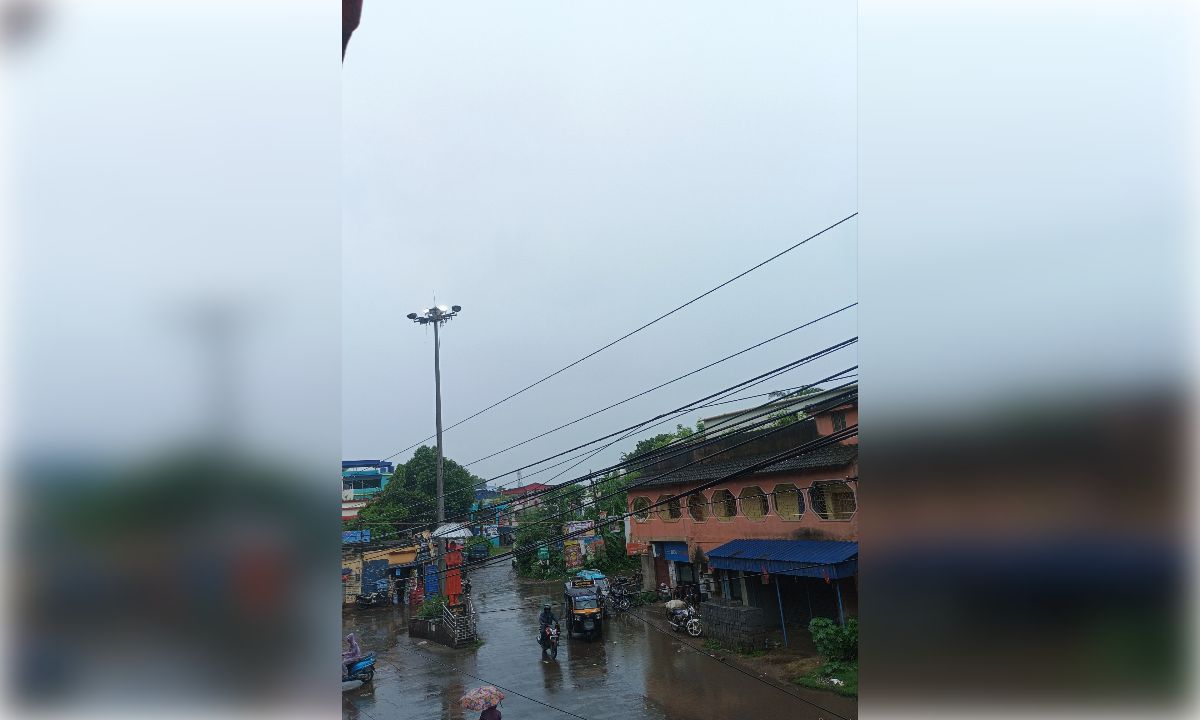 दक्षिण बंगाल में वर्षा के आसार, उत्तर बंगाल में भारी बारिश की चेतावनी...