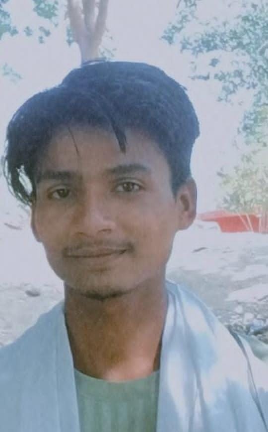प्रेम प्रसंग में युवक ने फांसी लगाकर दी जान, युवती ने पहले किया था आत्महत्या का प्रयास