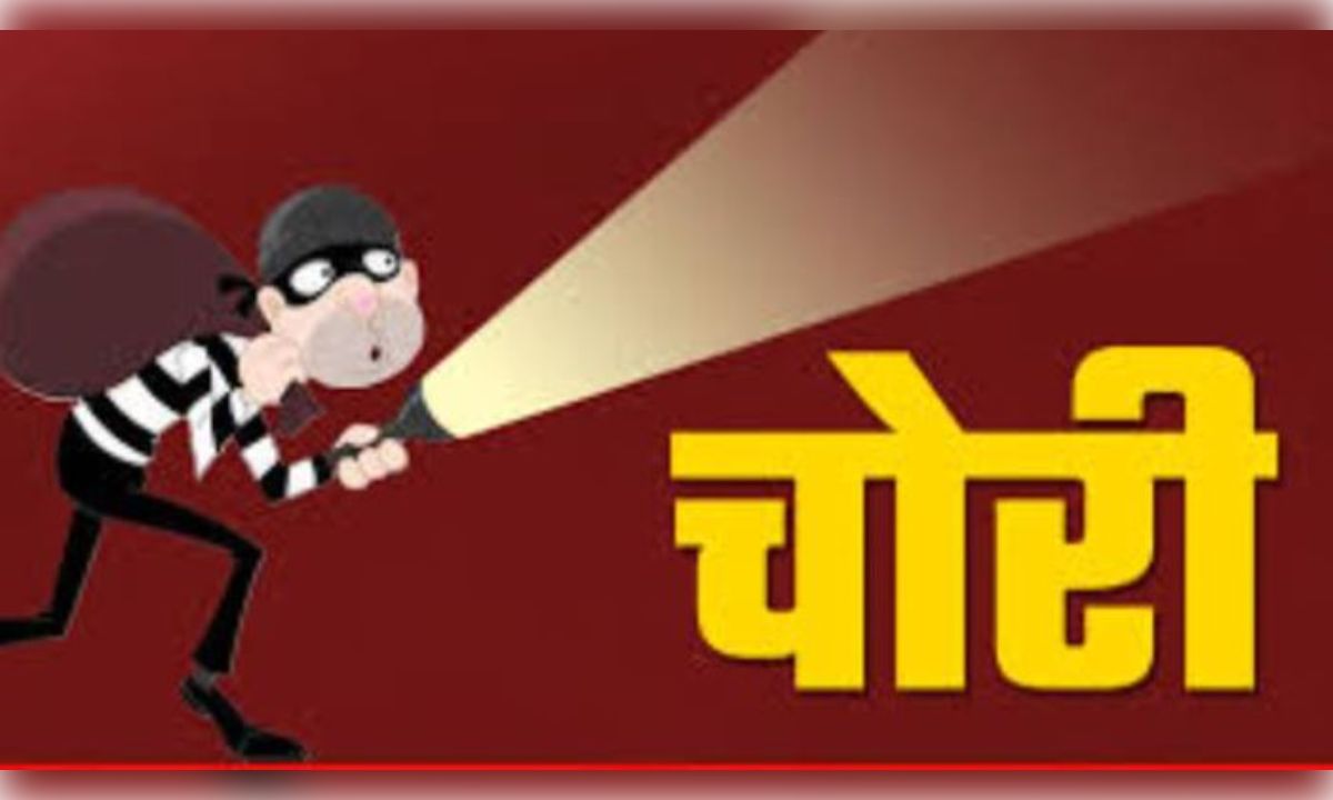 लखनऊ के हनुमान मंदिर में लाखों की चोरी से मचा हंड़कंप, पुलिस को दी सूचना