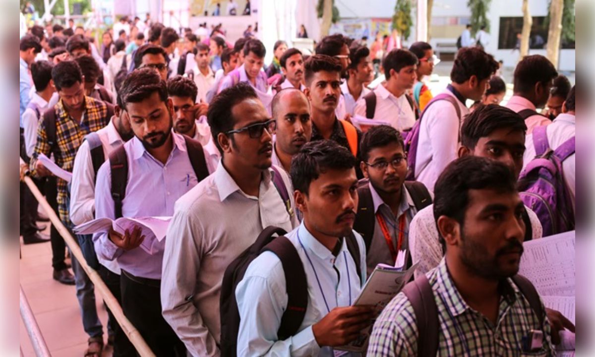 रोजगार मोर्चे पर राहत, जुलाई में बेरोजगारी दर 5.1 फीसदी