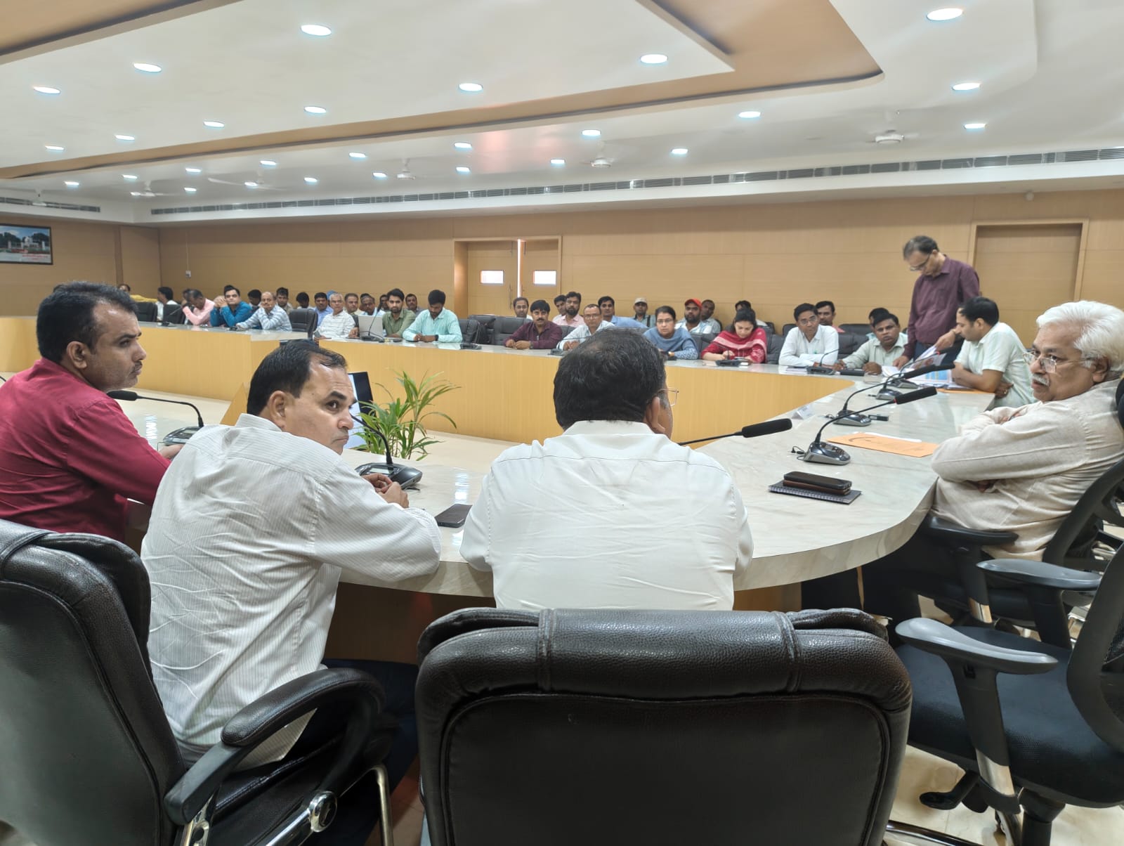 सीडीओ की अध्यक्षता में छात्रवृत्ति योजनाओं के प्रभावी क्रियान्वयन के संबंध में समीक्षा बैठक हुई आयोजित।