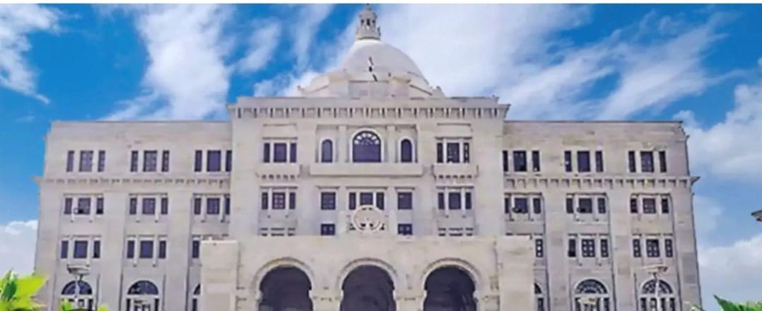आधा दर्जन अनुभाग अधिकारी इधर से उधर